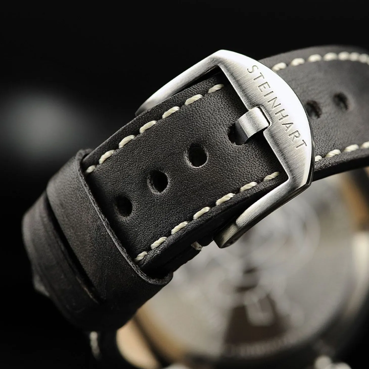 Steinhart Watches Nav B-Uhr 44 Automatic A-Muster