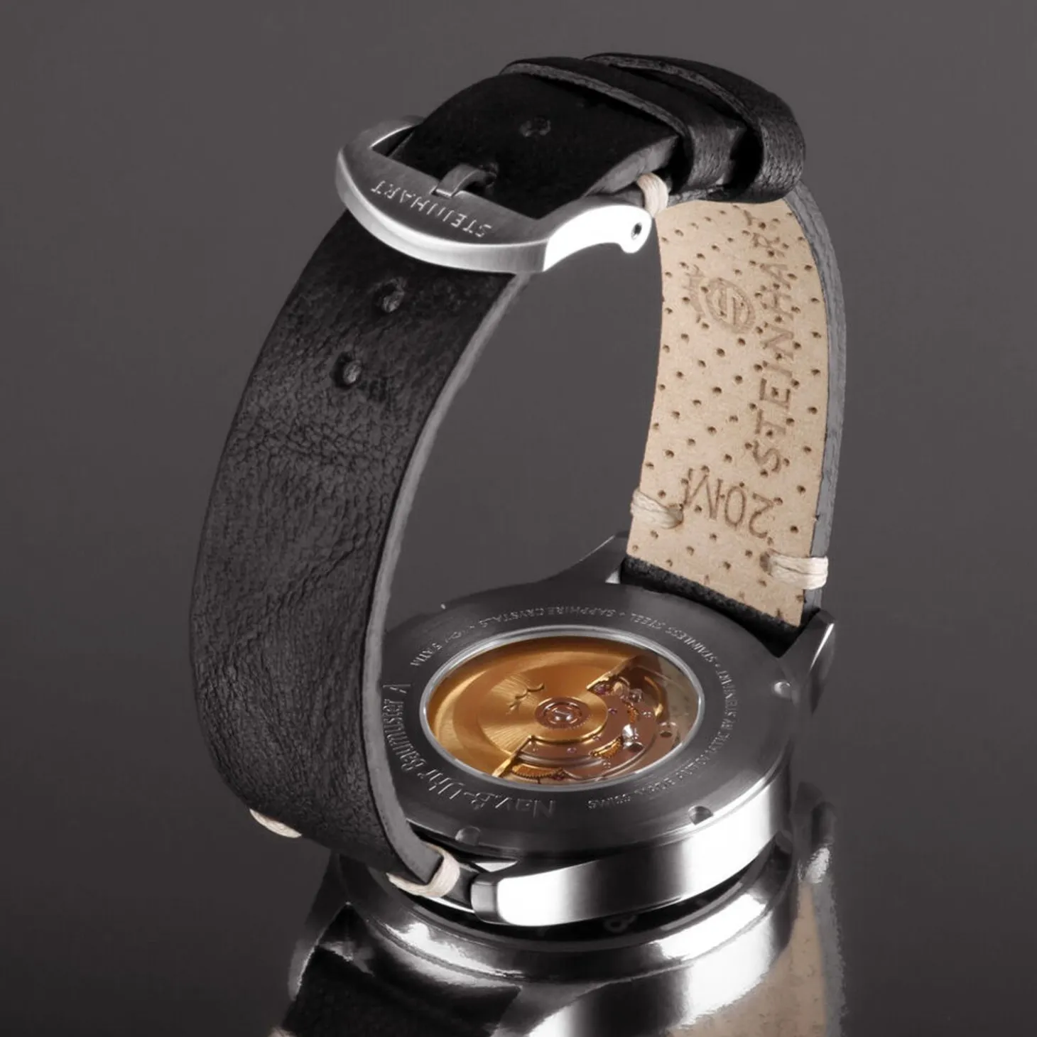 Steinhart Watches Nav B-Uhr 42 Black A-Muster