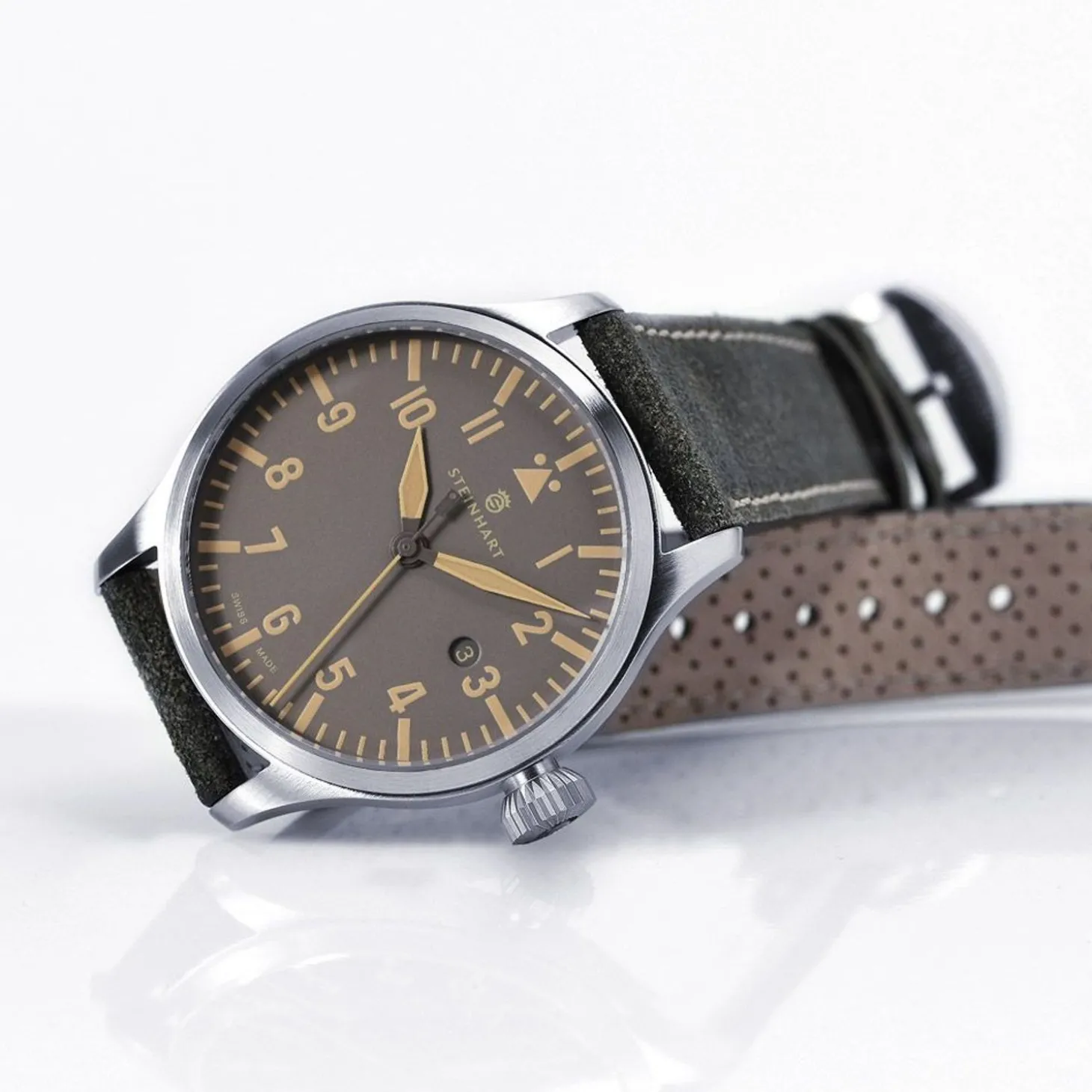 Steinhart Watches Nav B-Uhr 44 Date Vintage Grey