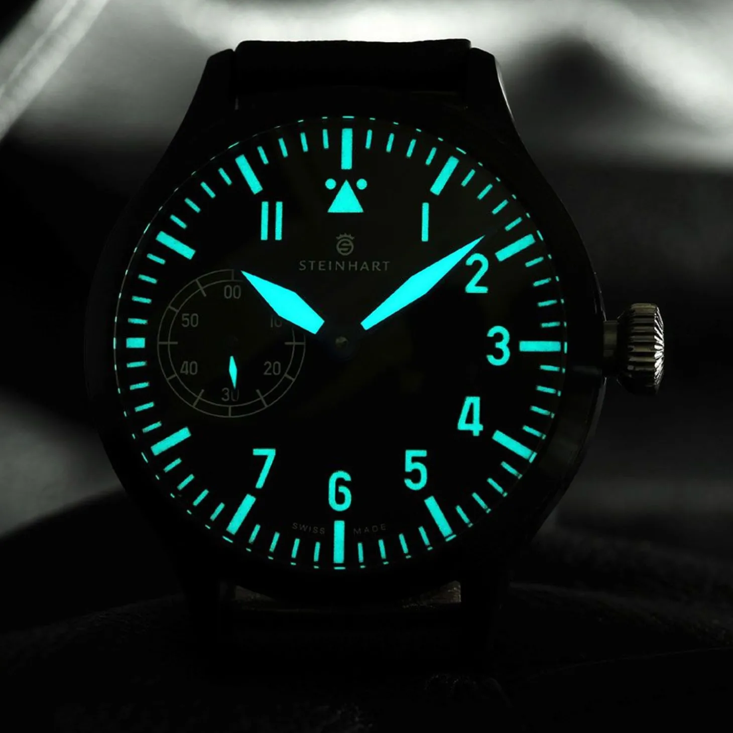 Steinhart Watches Nav B-Uhr 47 Handaufzug Black