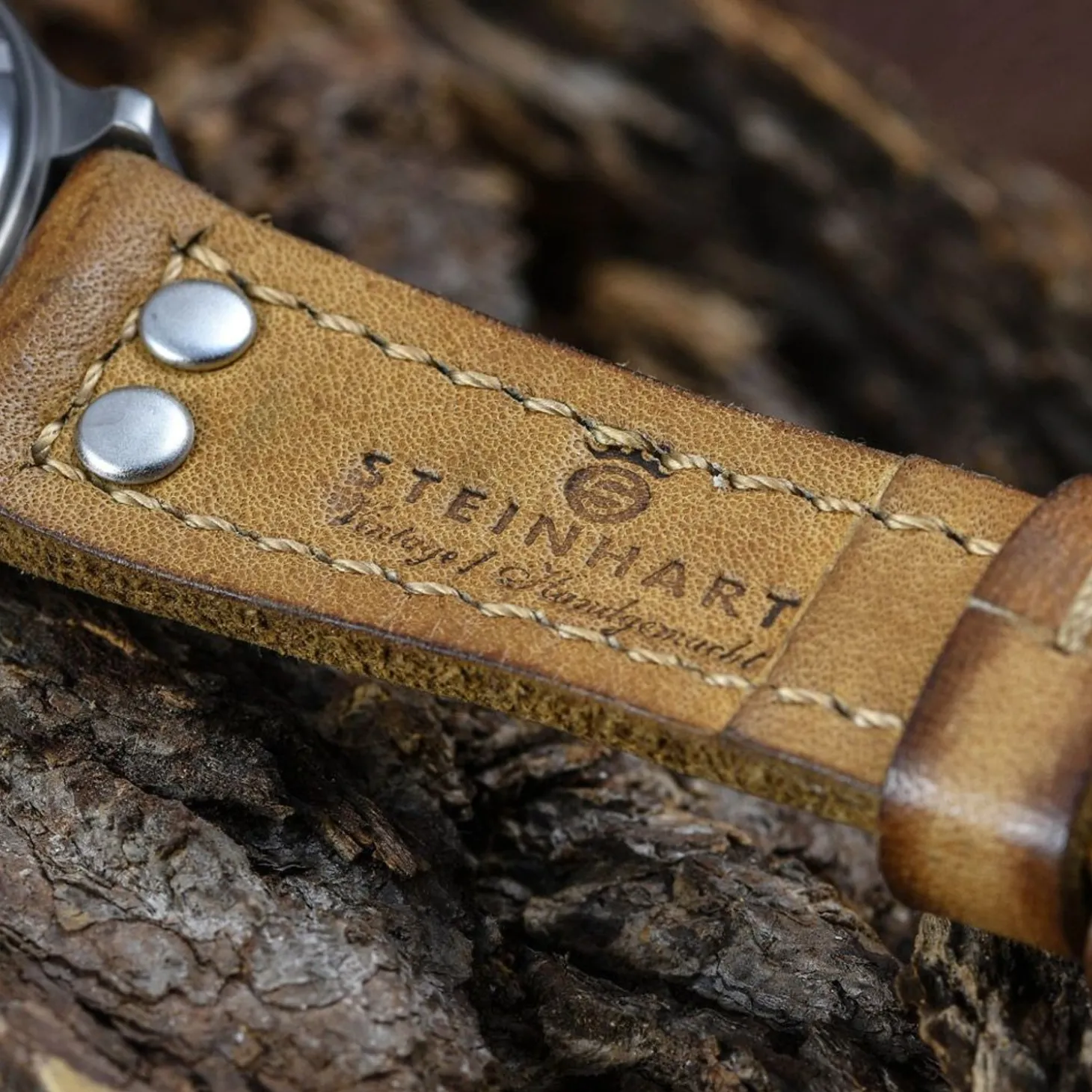 Steinhart Watches Nav B-Uhr 47 Titan A-Type Central Second