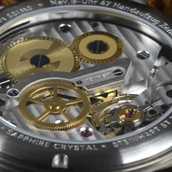 Steinhart Watches Nav B-Uhr 44 Titan B Muster Zentralsekunde