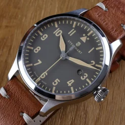 Steinhart Watches Nav B-Uhr 42 Vintage Beige A-Muster