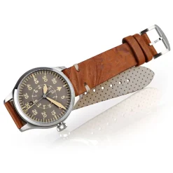 Steinhart Watches Nav B-Uhr 42 Vintage Beige B-Muster