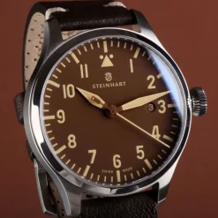 Steinhart Watches Nav B-Uhr 42 Vintage Brown A-Muster