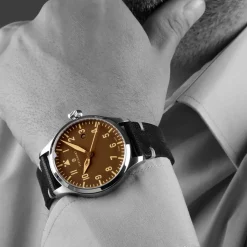 Steinhart Watches Nav B-Uhr 42 Vintage Brown A-Muster