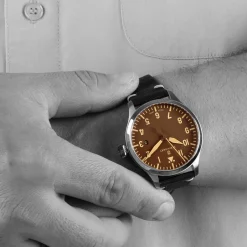 Steinhart Watches Nav B-Uhr 42 Vintage Brown A-Muster