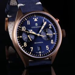 Steinhart Watches Nav.B - Monopusher Bronze 42 Blue