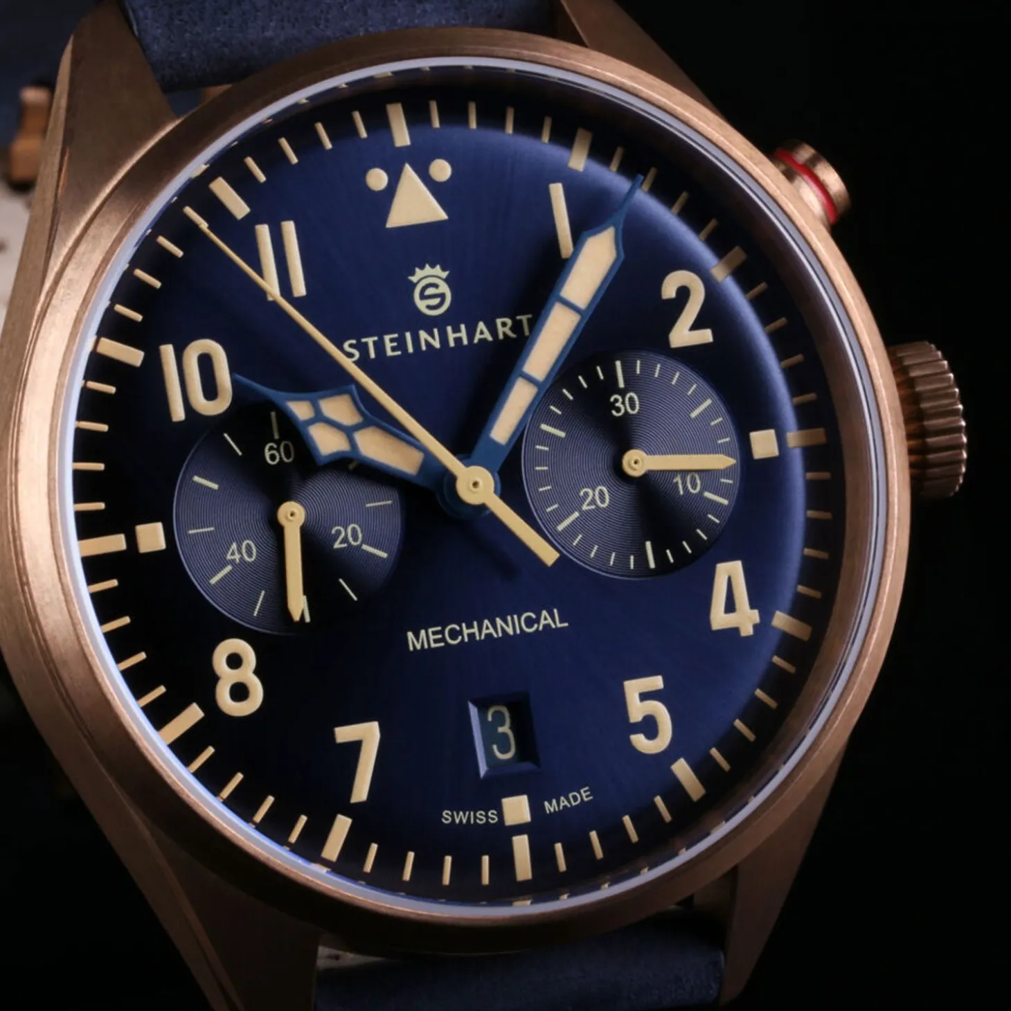 Steinhart Watches Nav.B - Monopusher Bronze 42 Blue