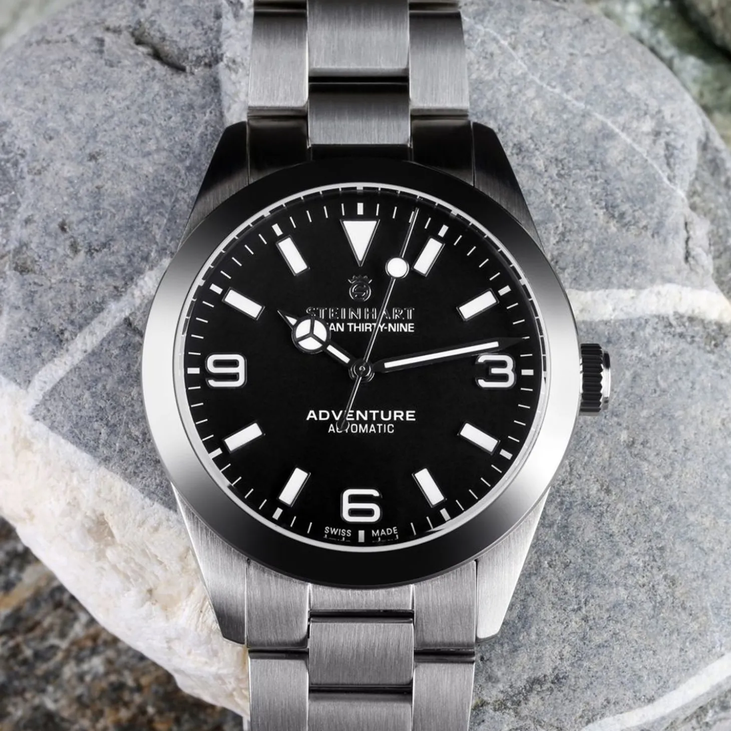 Steinhart Watches Ocean 39 Adventure Classic Diver Watch