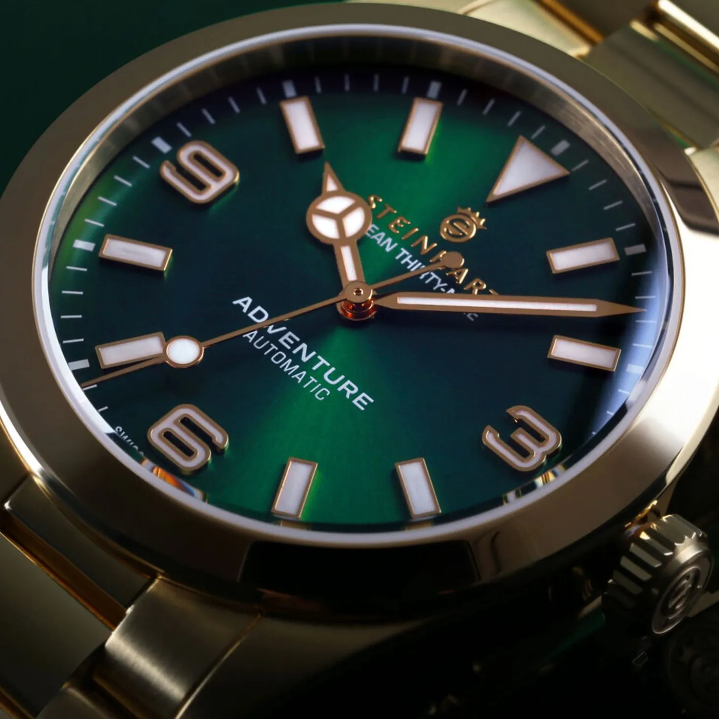 Steinhart Watches Ocean 39 Adventure Gold