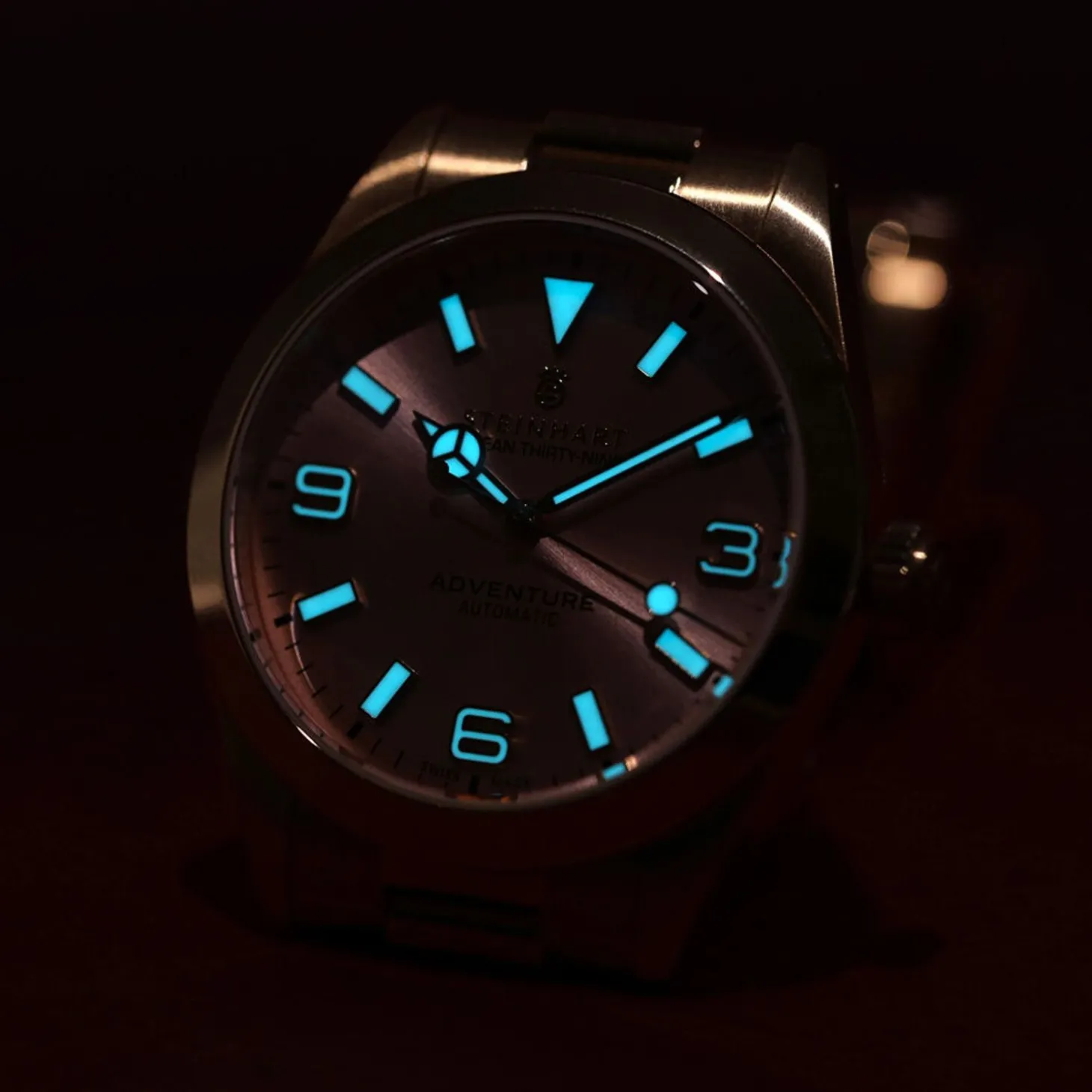 Steinhart Watches Ocean 39 Adventure Pink Gold