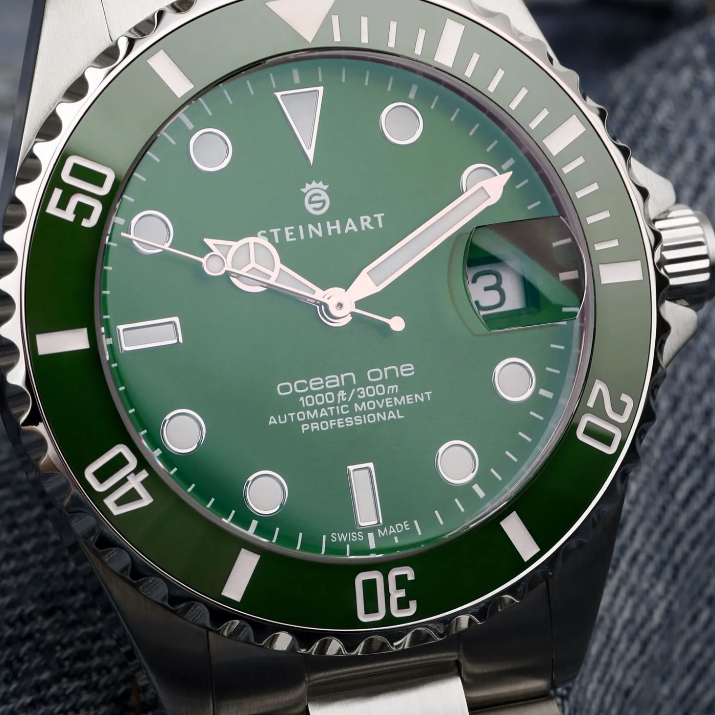 Steinhart Watches Ocean 39 Double-Green Ceramic Premium Diver Watch