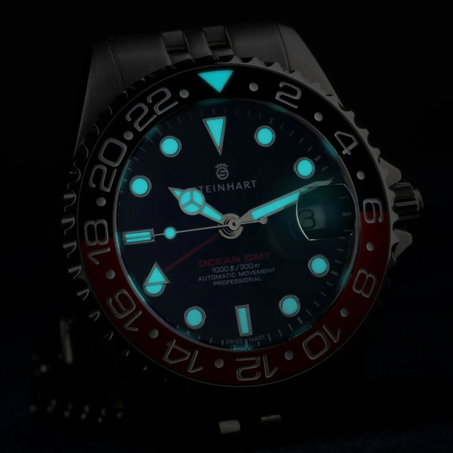 Steinhart Watches Ocean 39 Gmt.2 Black-Red Ceramic Diver Watch