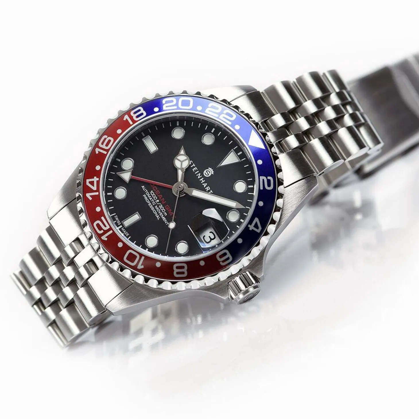 Steinhart Watches Ocean 39 Gmt Blue-Red .2 Diver Watch