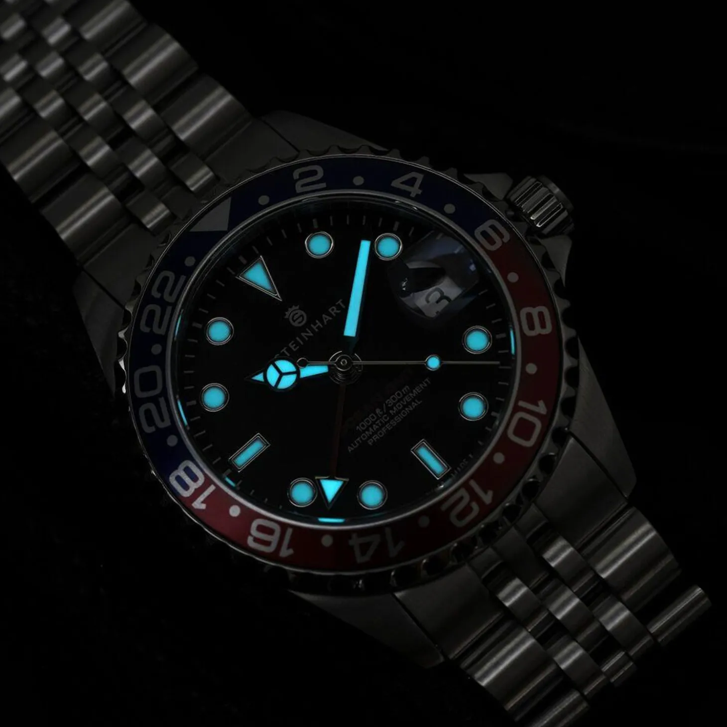 Steinhart Watches Ocean 39 Gmt Blue-Red .2 Diver Watch