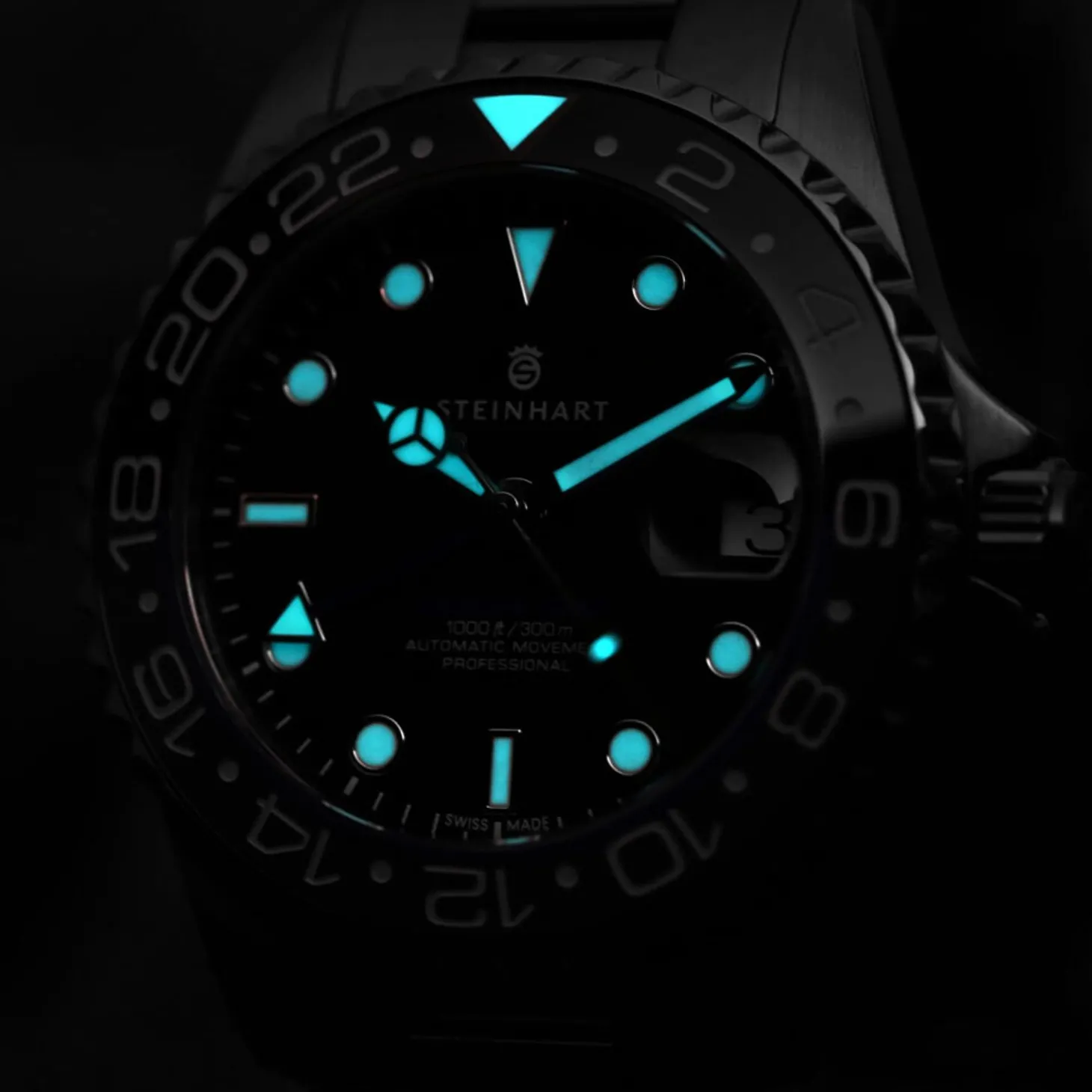 Steinhart Watches Ocean 39 Gmt Classic Ceramic