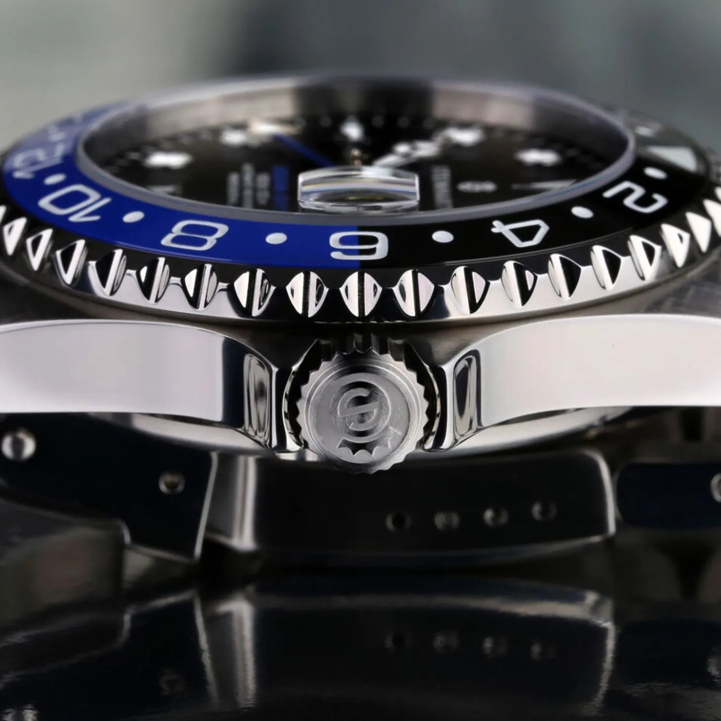 Steinhart Watches Ocean 39 Gmt Classic Ceramic