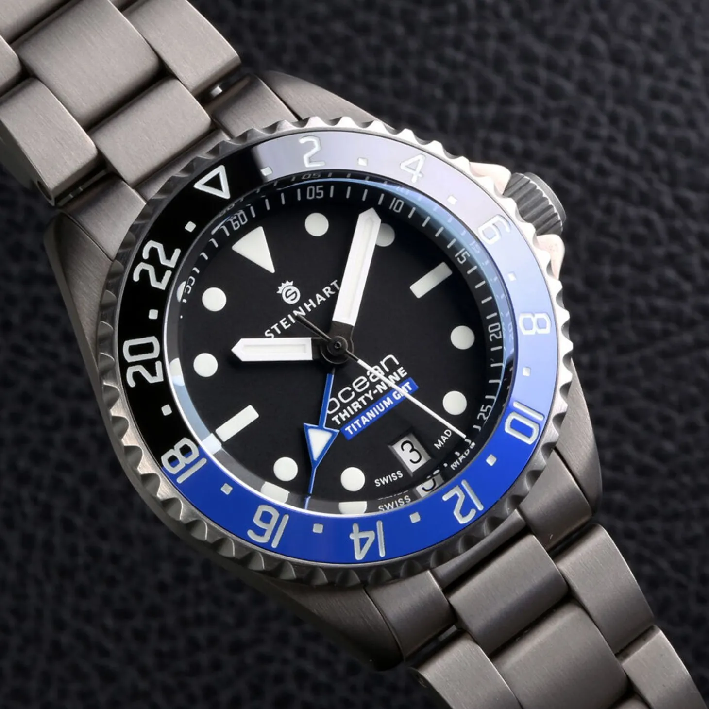 Steinhart Watches Ocean 39 Gmt Titan Premium Ceramic