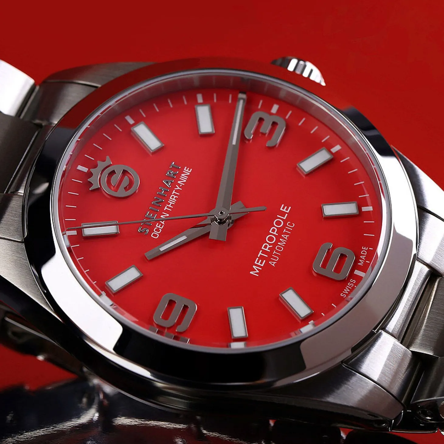 Steinhart Watches Ocean 39 Metropole Red