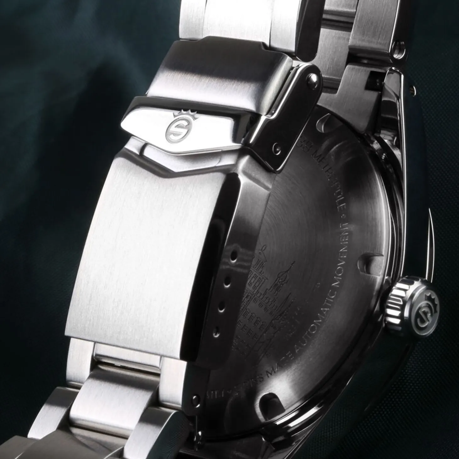 Steinhart Watches Ocean 39 Metropole Sunray Green