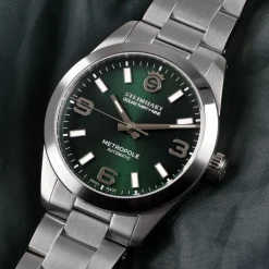 Steinhart Watches Ocean 39 Metropole Sunray Green