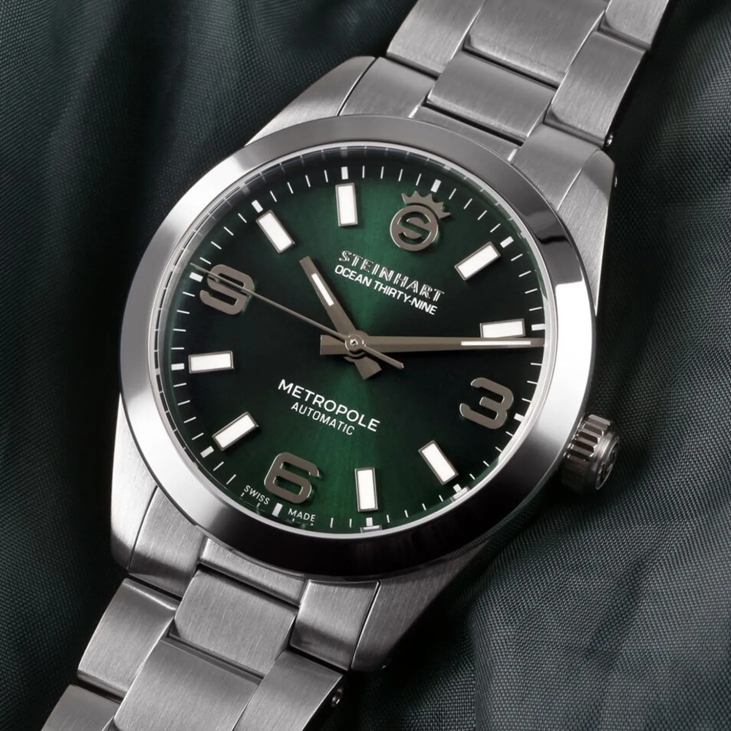 Steinhart Watches Ocean 39 Metropole Sunray Green