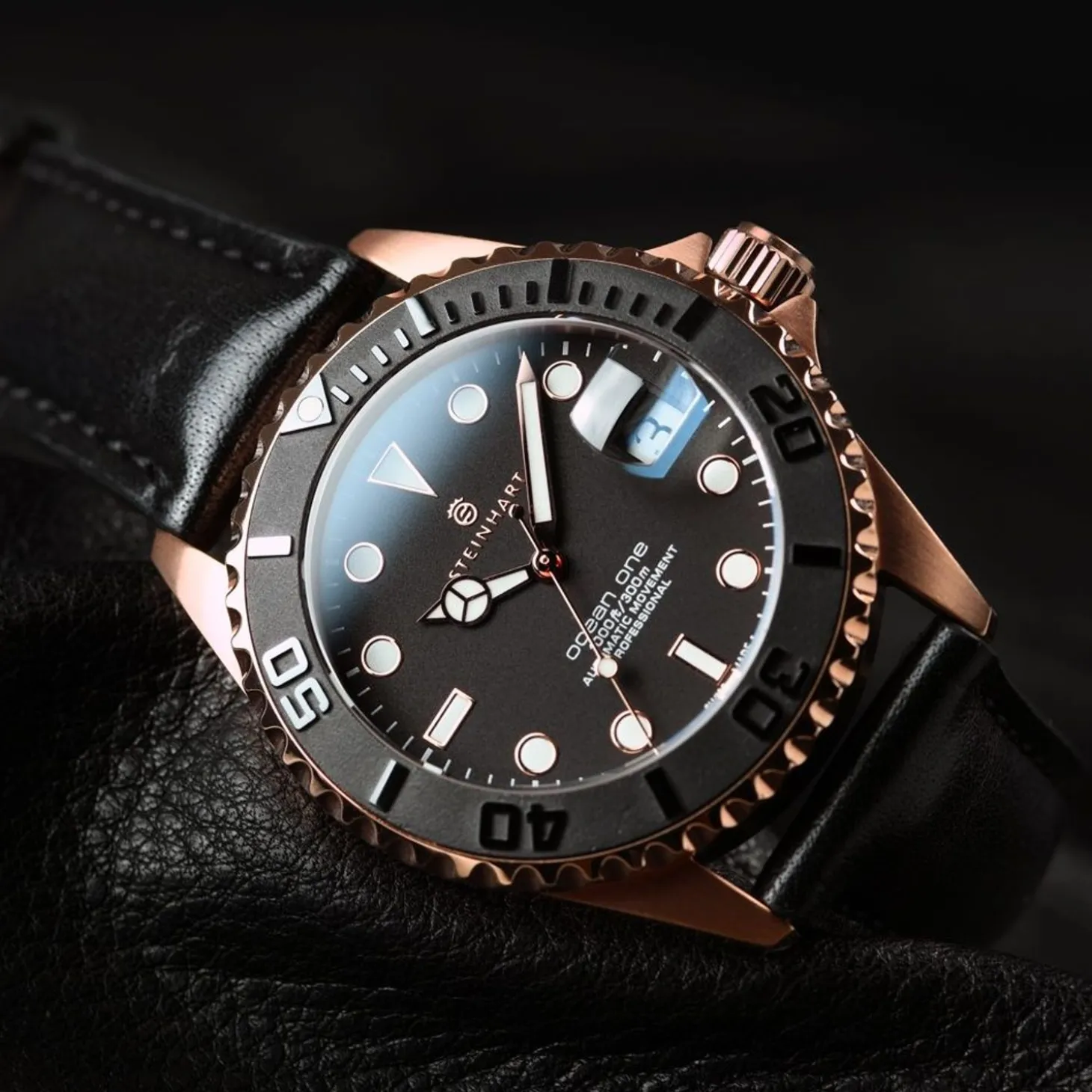 Steinhart Watches Ocean 39 Pink-Gold Ceramic Diver Watch