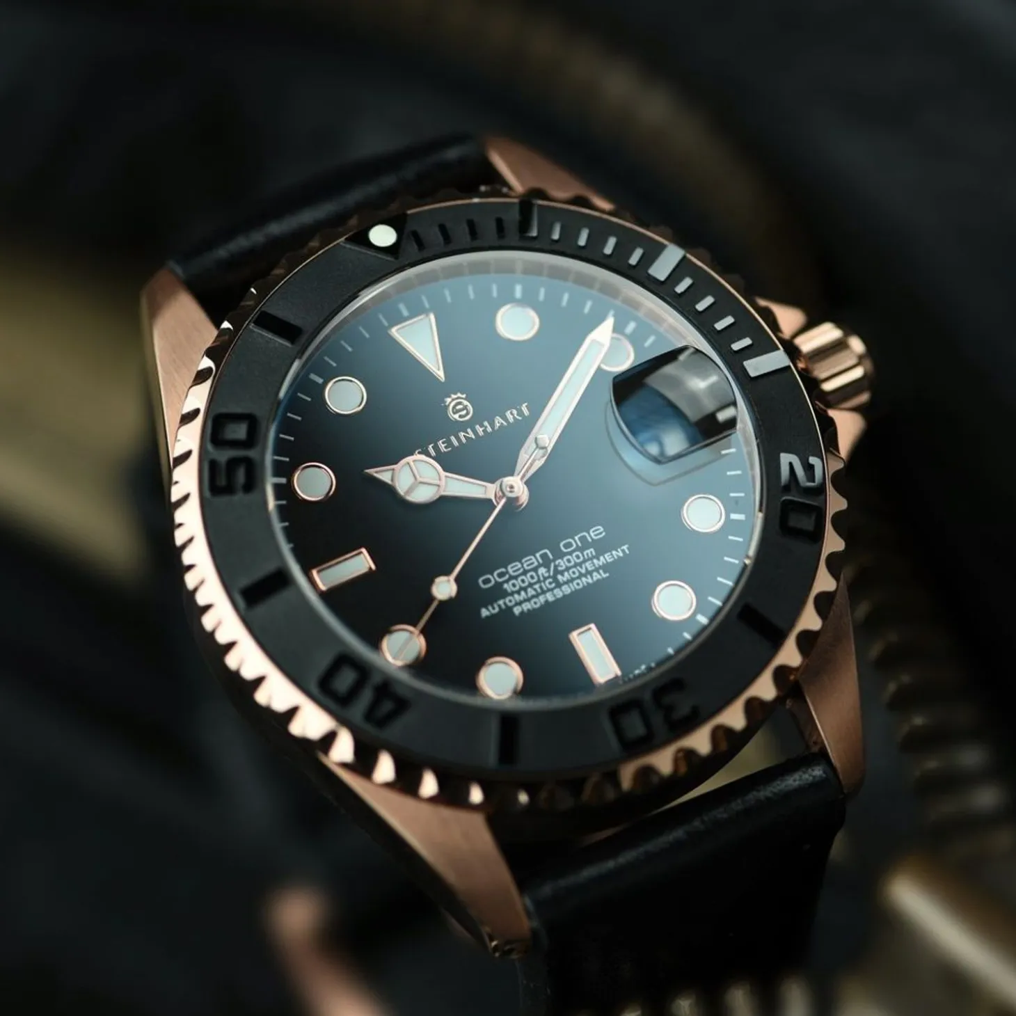 Steinhart Watches Ocean 39 Pink-Gold Ceramic Diver Watch