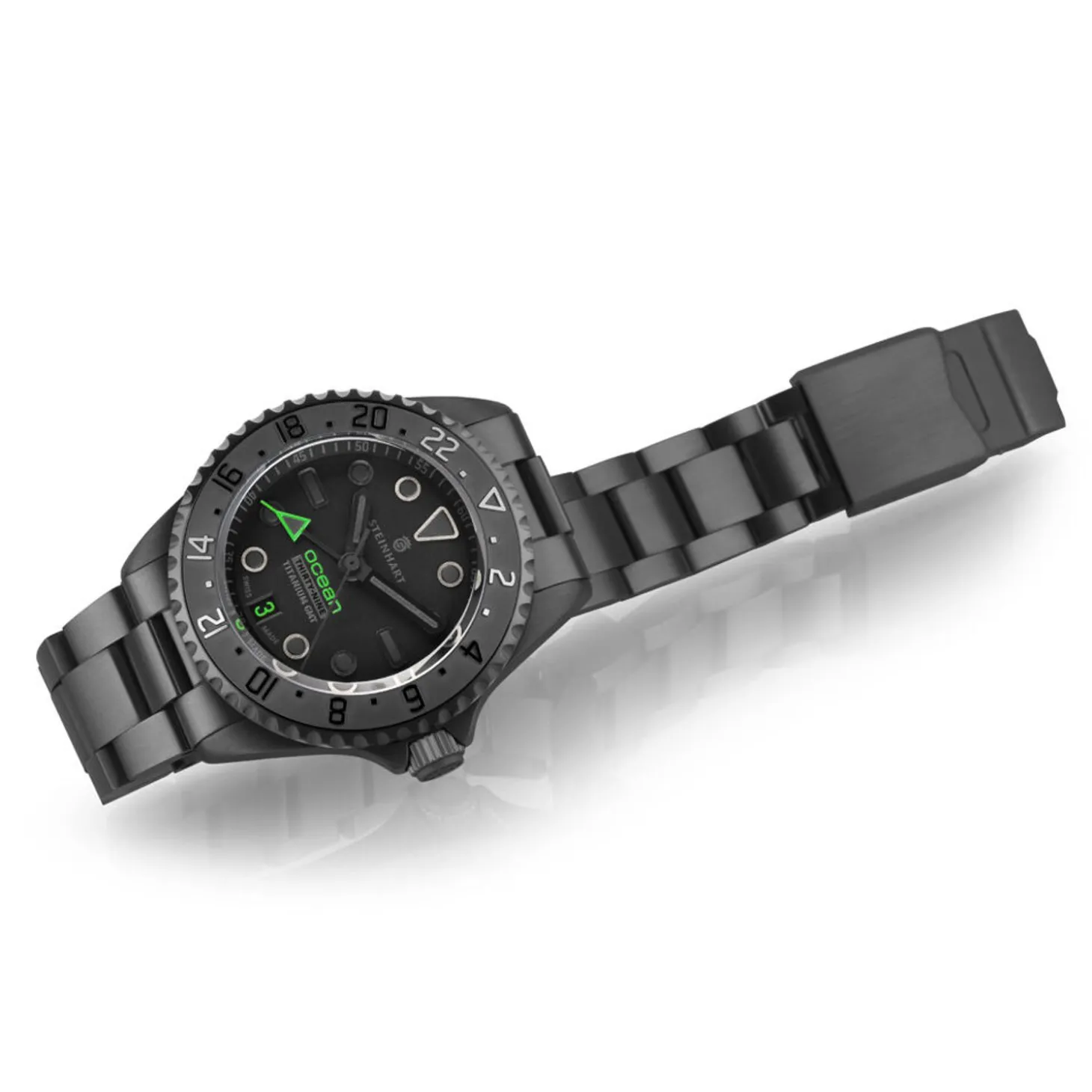 Steinhart Watches Ocean 39 Titanium Gmt Phantom Green