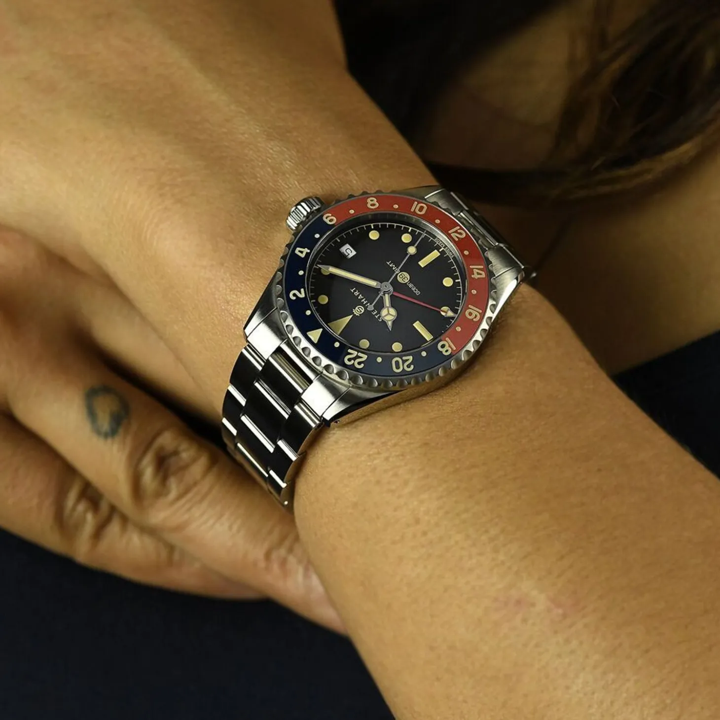 Steinhart Watches Ocean 39 Vintage Gmt Premium Blue-Red Ceramic Diver Watch
