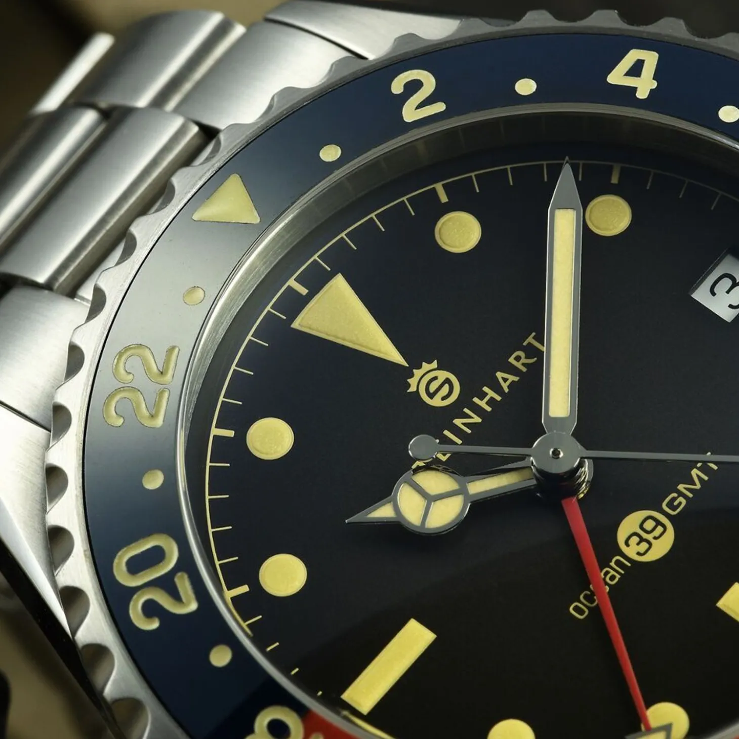 Steinhart Watches Ocean 39 Vintage Gmt Premium Blue-Red Ceramic Diver Watch