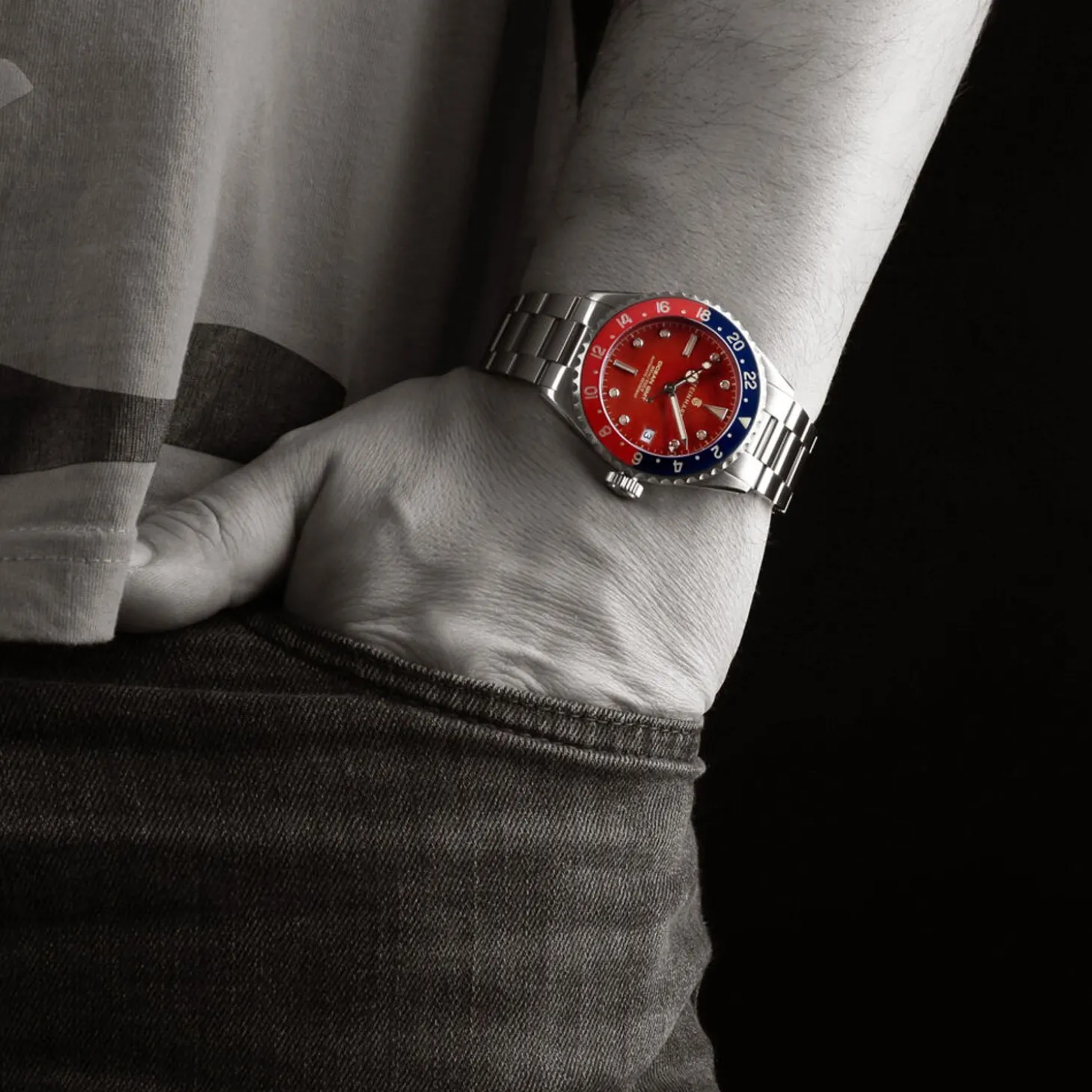 Steinhart Watches Ocean 39 Vintage Gmt Premium Red Ceramic Diver Watch